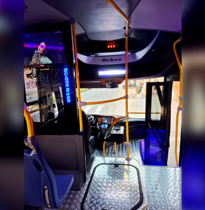 Transporte de personal Isuzu Contry IV hasta 35 pasajeros